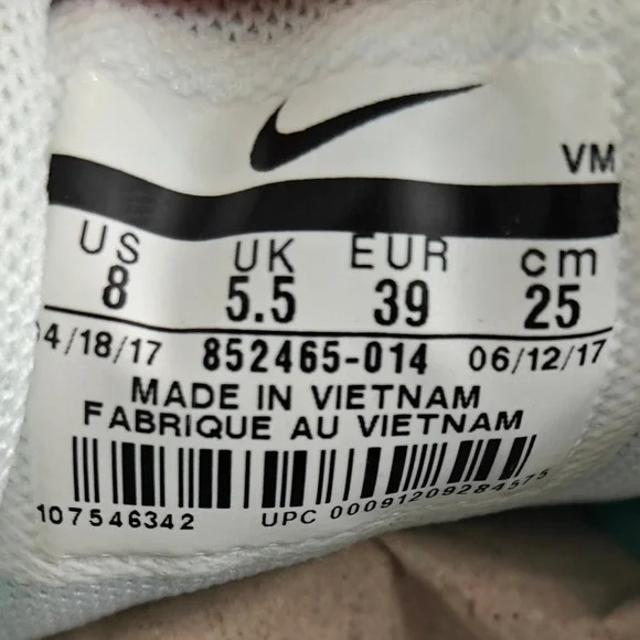 Nike Air Max Sequent 2 Sneaker in Polarized Blue Women's 8 Excellent Condition - Picture 9 of 9